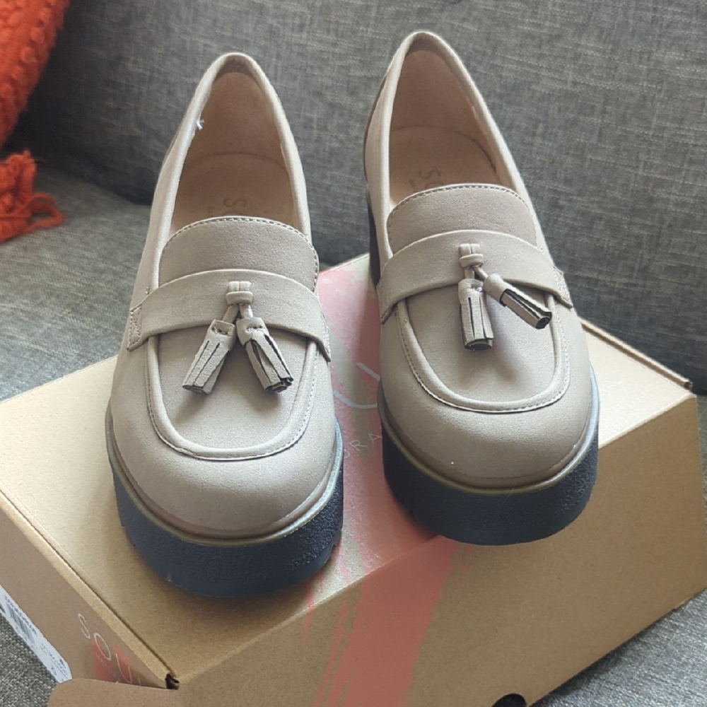 SOUL Naturalizer Platform loafers SZ 9